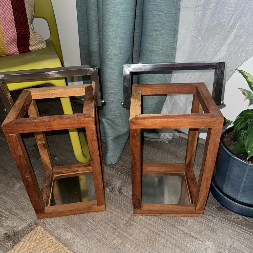 Set of Two Wooden Lanterns Metal Handles Rustic Farmhouse Garden